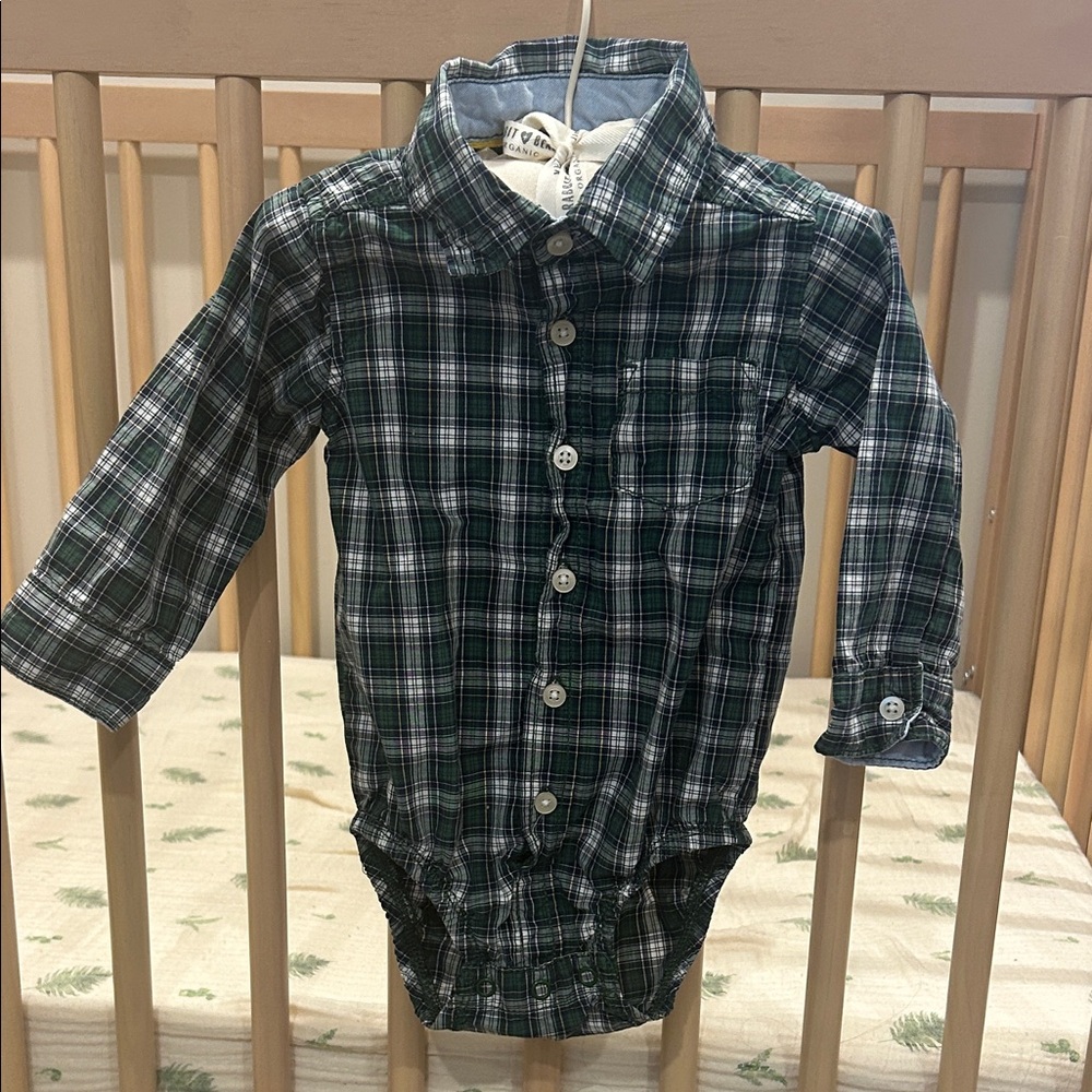 EUC Carter’s Green Plaid Button Down Shirt Onesie